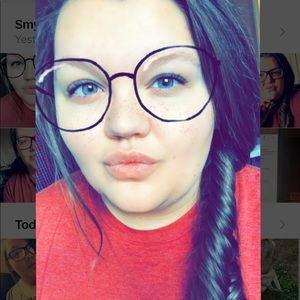 Meet your Posher, Whitney